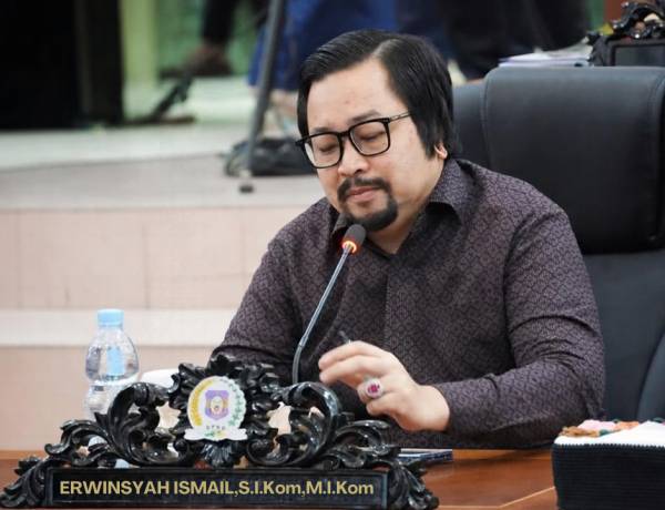 Soal Keluhan Tangki Besar Antre BBM, Erwin Ismail Dorong Regulasi